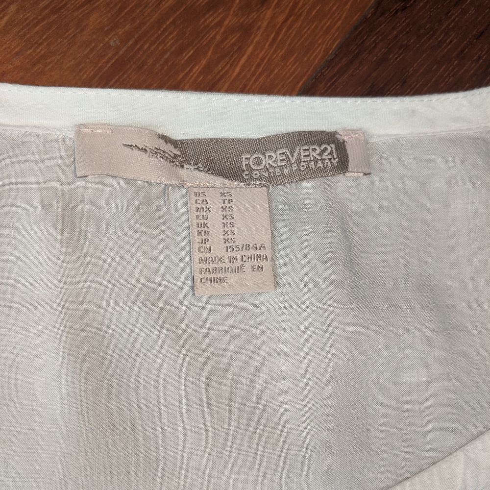Embroidered Top - Picture 4 of 6